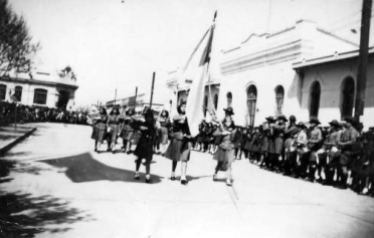 Desfile Plaza de Armas 2 – 1945