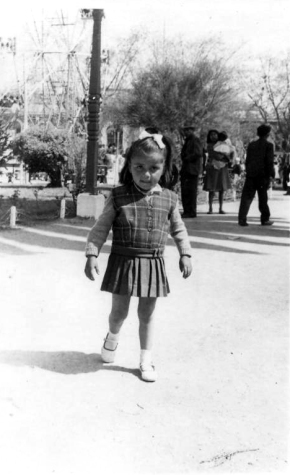 Plaza de Armas - Eliana Barrios (Tía Vicky ) 1963